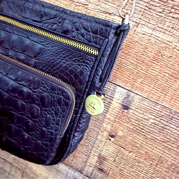 VTG Brahmin Cleo Melbourne Black Crocodile-Embossed Crossbody Bag - Picture 4 of 11